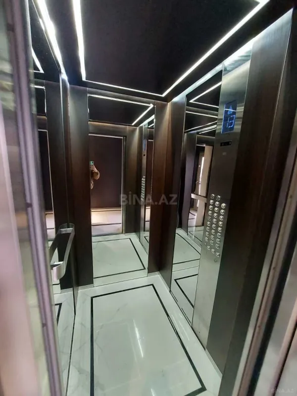 Kirayə verilir 4 otaqlı mənzil 201 m²