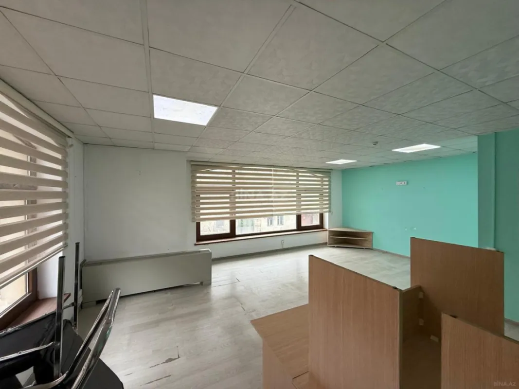 Kirayə verilir 7 otaqlı ofis 330 m²