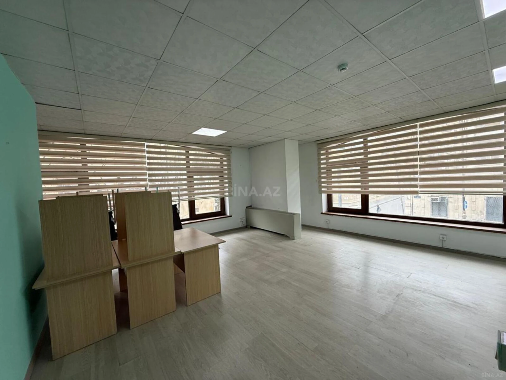 Kirayə verilir 7 otaqlı ofis 330 m²