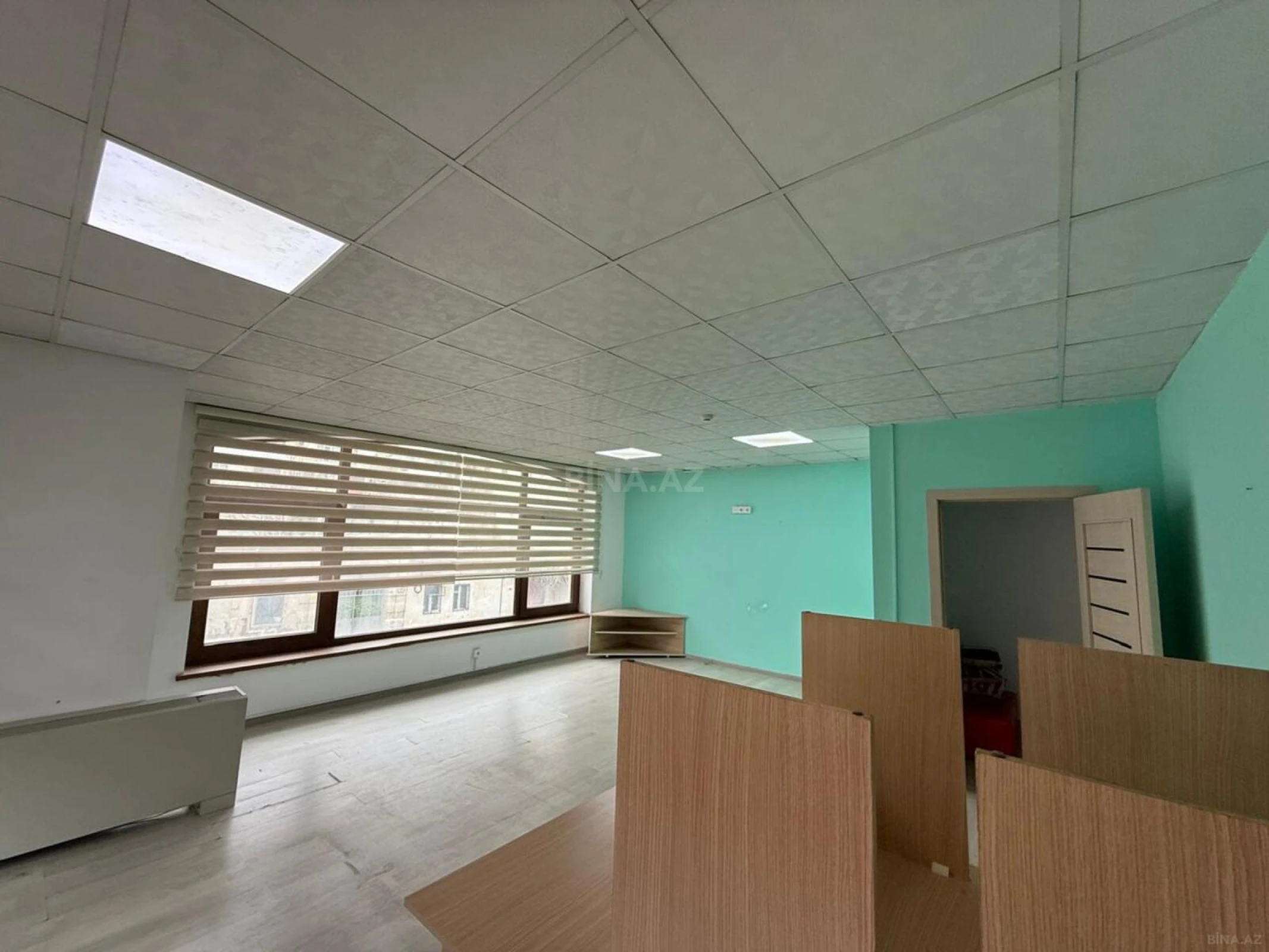 Kirayə verilir 7 otaqlı ofis 330 m²