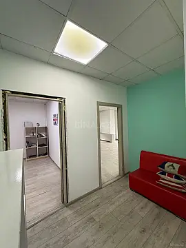 Kirayə verilir 7 otaqlı ofis 330 m²