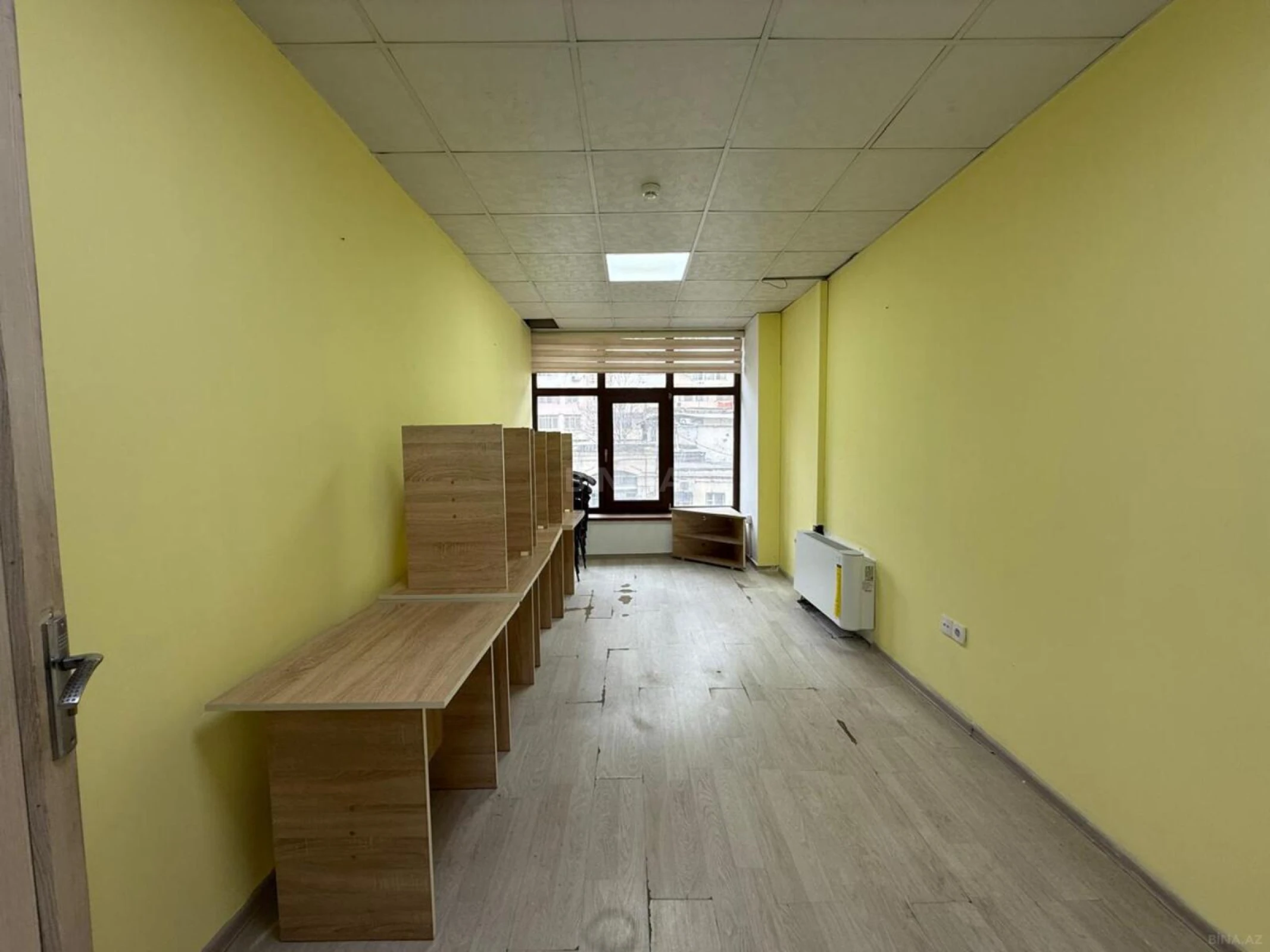 Kirayə verilir 7 otaqlı ofis 330 m²