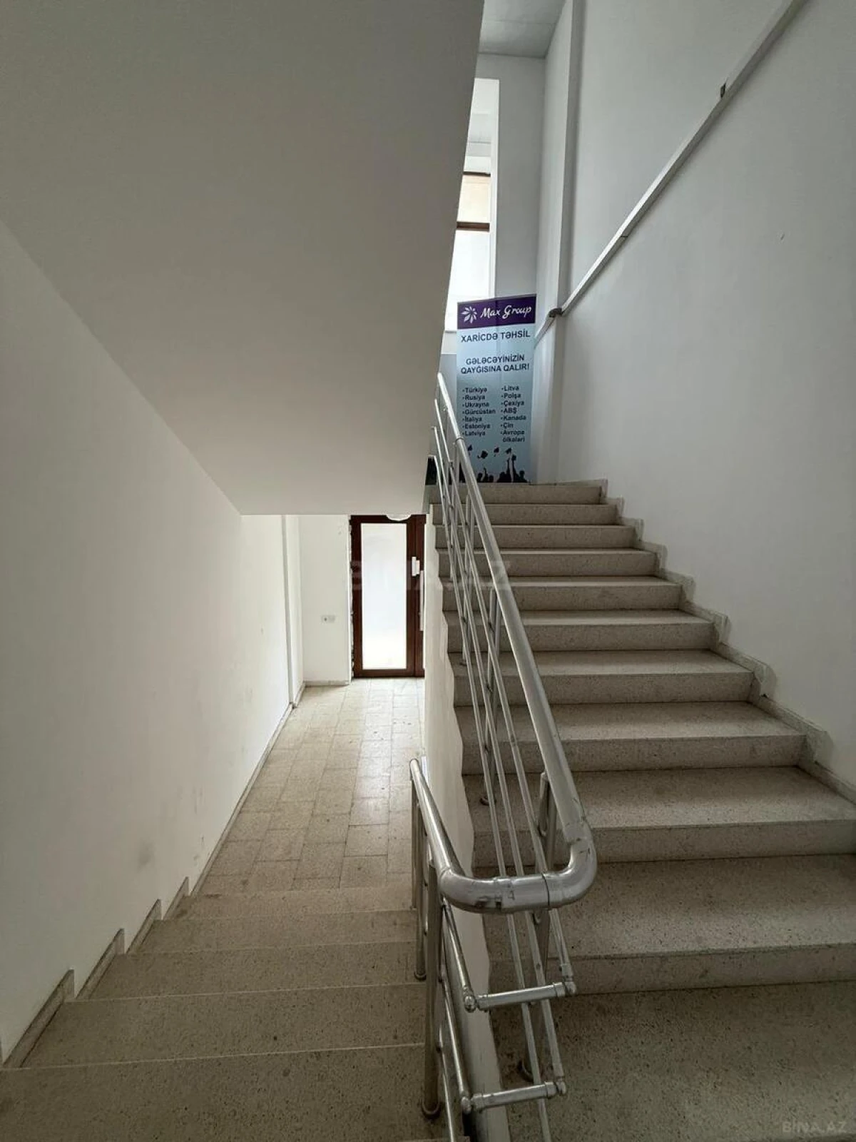 Kirayə verilir 7 otaqlı ofis 330 m²
