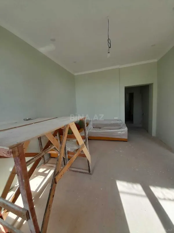 Satılır 3 otaqlı mənzil 82 m²