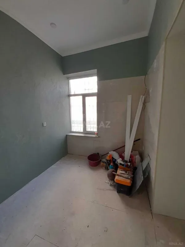 Satılır 3 otaqlı mənzil 82 m²