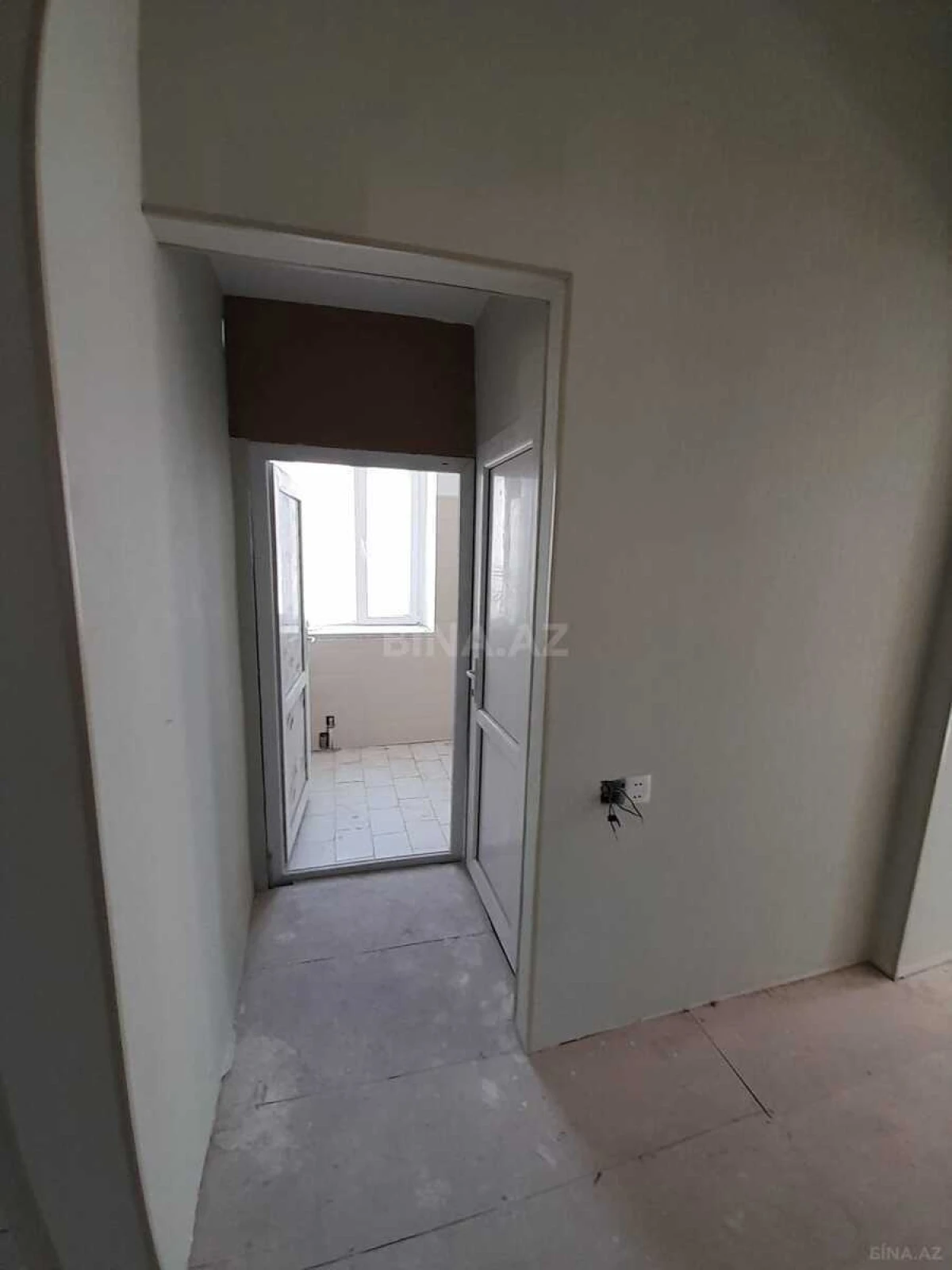Satılır 3 otaqlı mənzil 82 m²