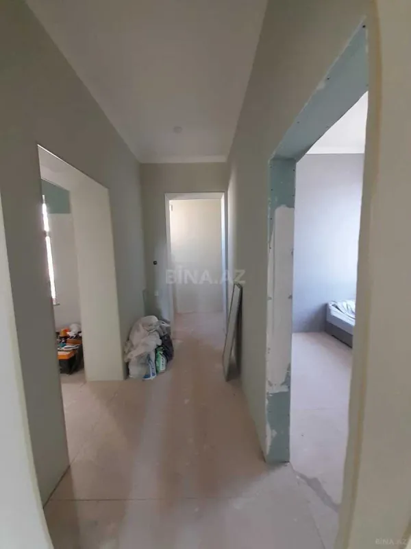 Satılır 3 otaqlı mənzil 82 m²