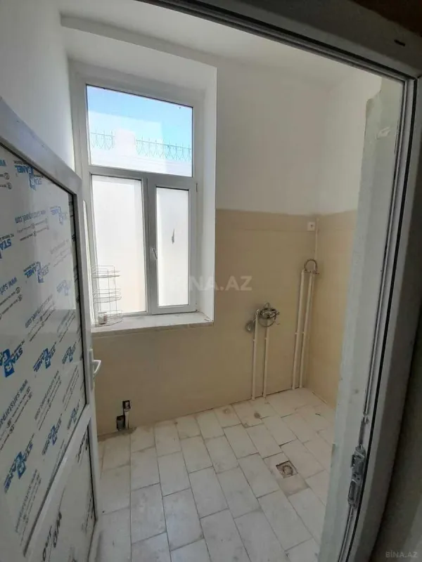 Satılır 3 otaqlı mənzil 82 m²