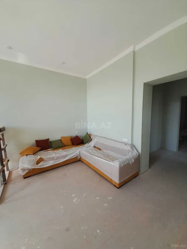 Satılır 3 otaqlı mənzil 82 m²