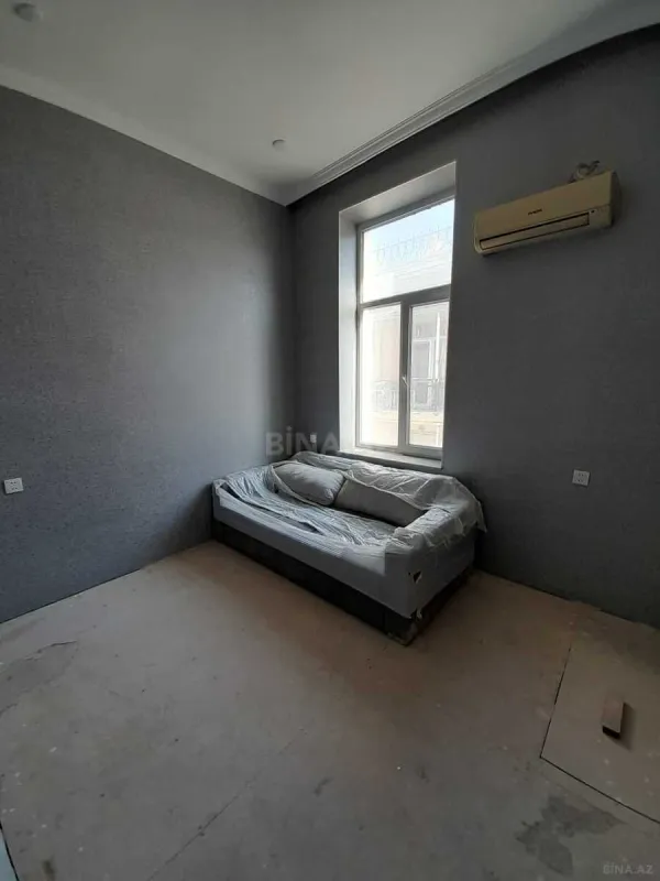 Satılır 3 otaqlı mənzil 82 m²