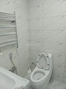 Kirayə verilir 2 otaqlı mənzil 80 m²