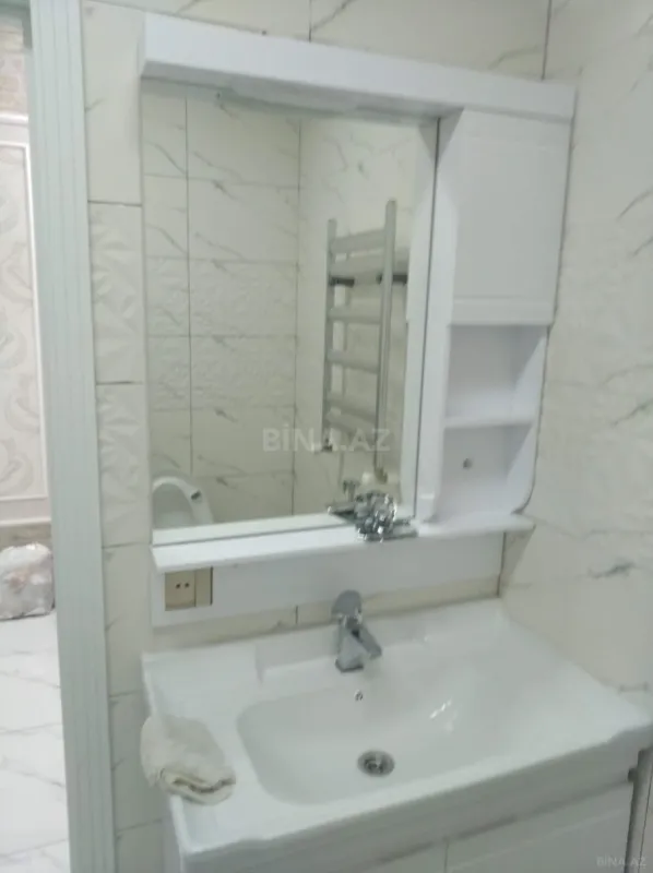 Kirayə verilir 2 otaqlı mənzil 80 m²