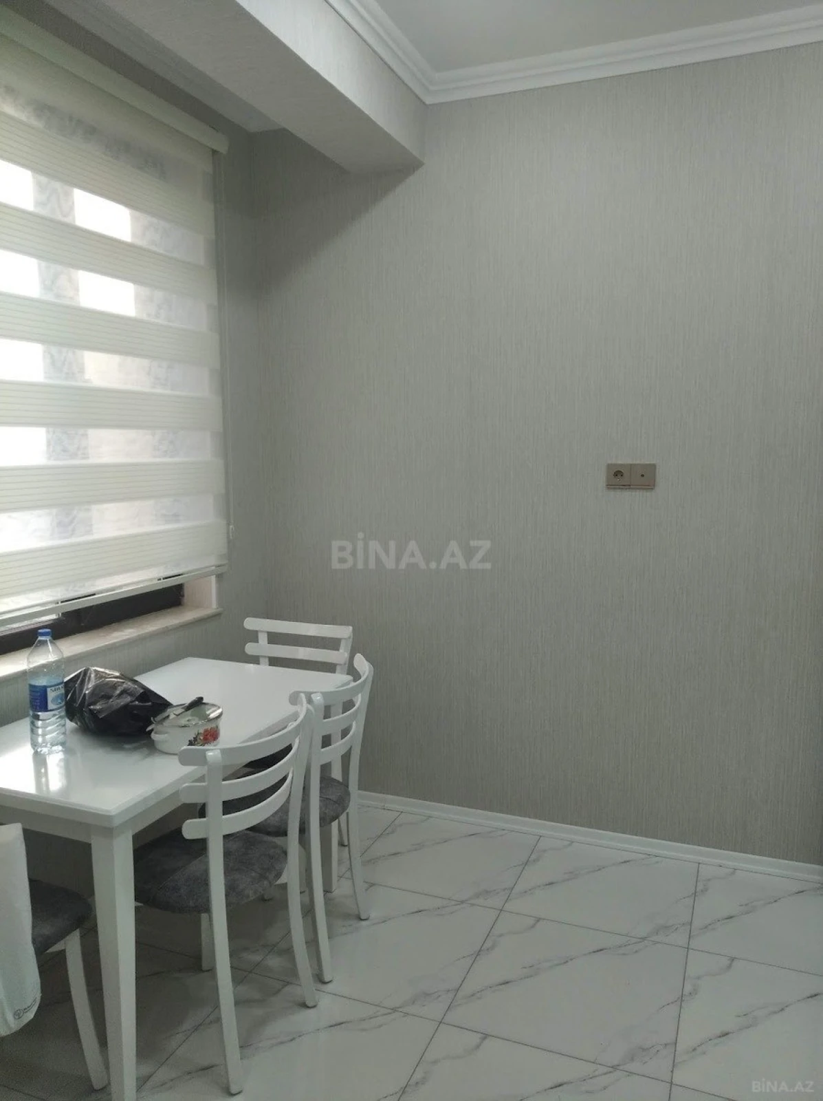 Kirayə verilir 2 otaqlı mənzil 80 m²