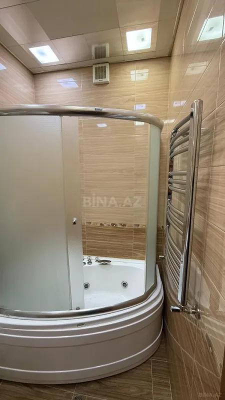 Kirayə verilir 4 otaqlı mənzil 98 m²