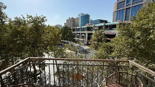 Kirayə verilir 4 otaqlı mənzil 98 m² — Bakı 4 otaq 98.00 m²