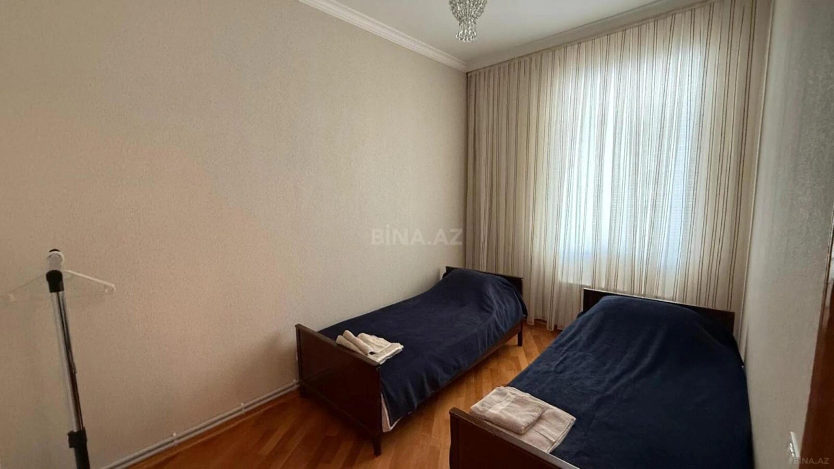 Kirayə verilir 4 otaqlı mənzil 98 m²