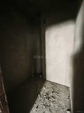 Satılır 4 otaqlı mənzil 134 m²