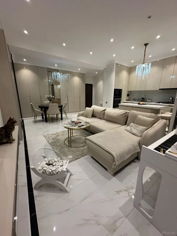 Satılır 3 otaqlı mənzil 100 m²