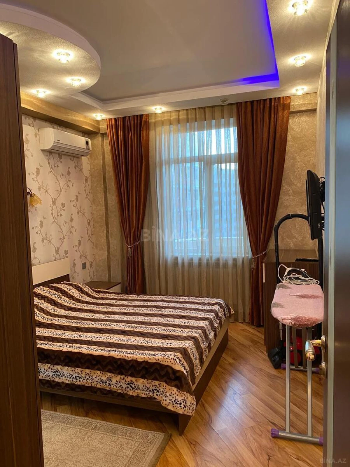 Kirayə verilir 2 otaqlı mənzil 55 m²