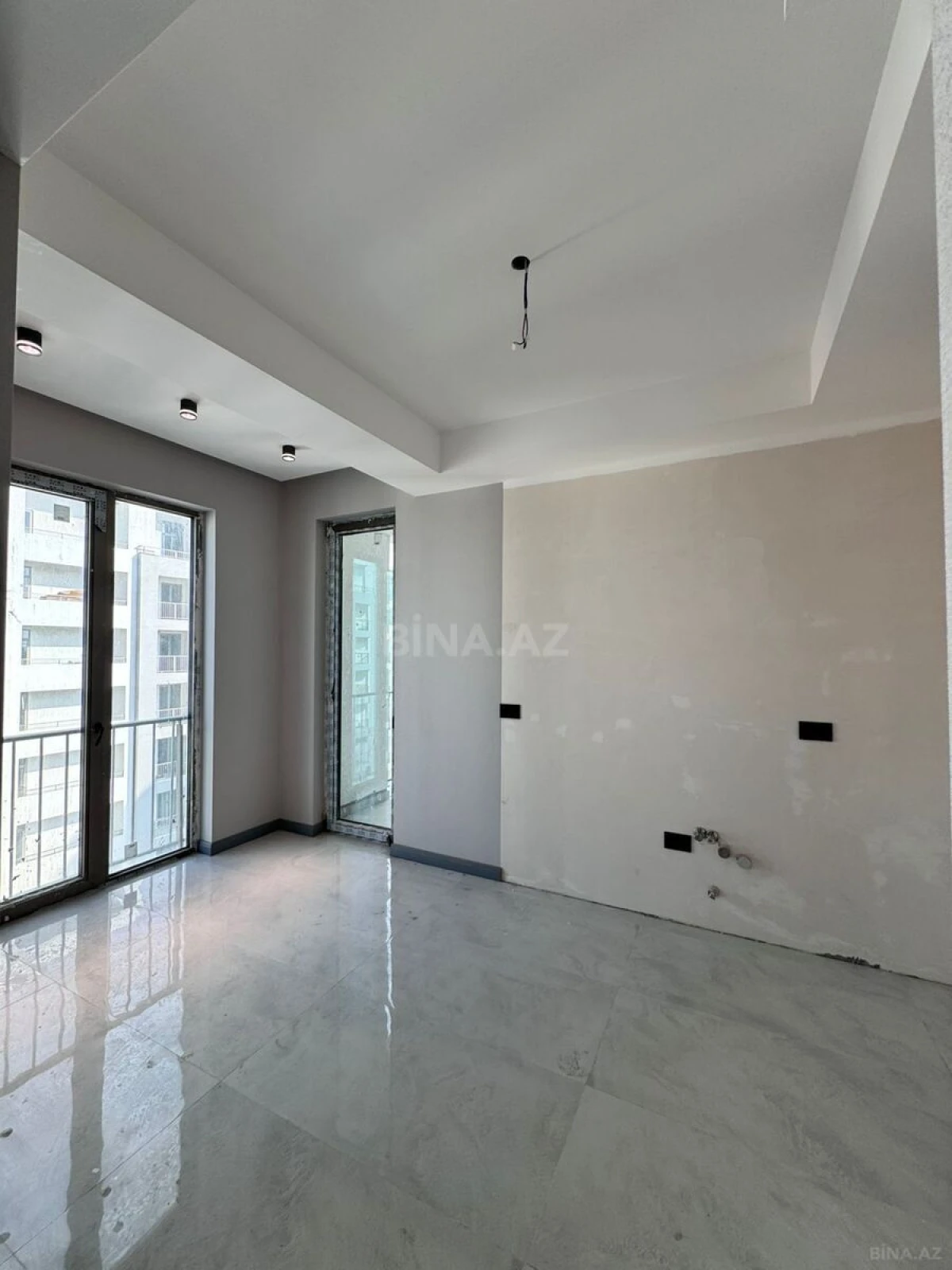 Satılır 3 otaqlı mənzil 100 m²