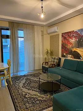 Kirayə verilir 2 otaqlı mənzil 60 m²