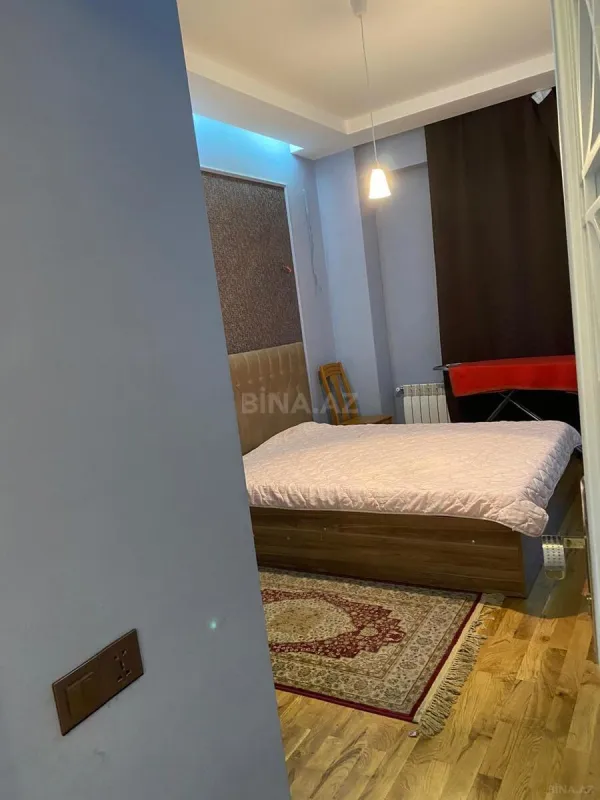 Kirayə verilir 2 otaqlı mənzil 60 m²