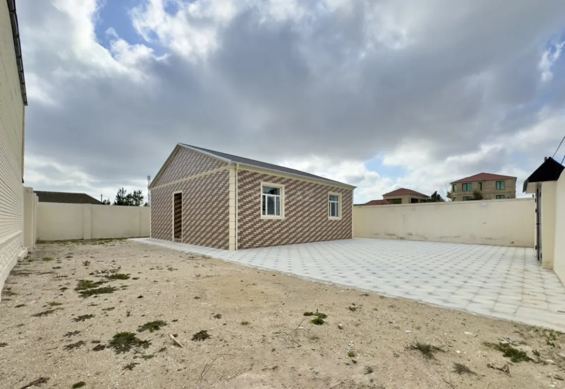Satılır 4 otaqlı həyət evi 110 m²
