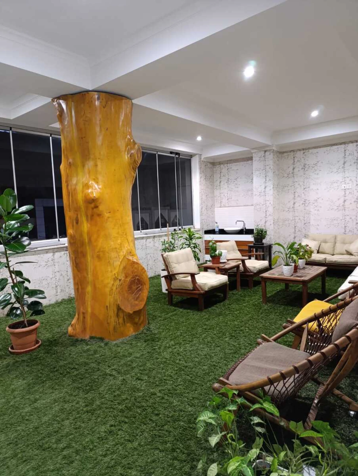 Kirayə verilir 5 otaqlı ofis 350 m²