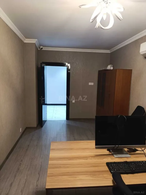 Kirayə verilir 5 otaqlı ofis 350 m²