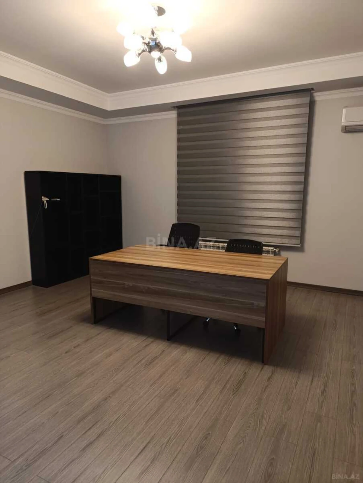 Kirayə verilir 5 otaqlı ofis 350 m²