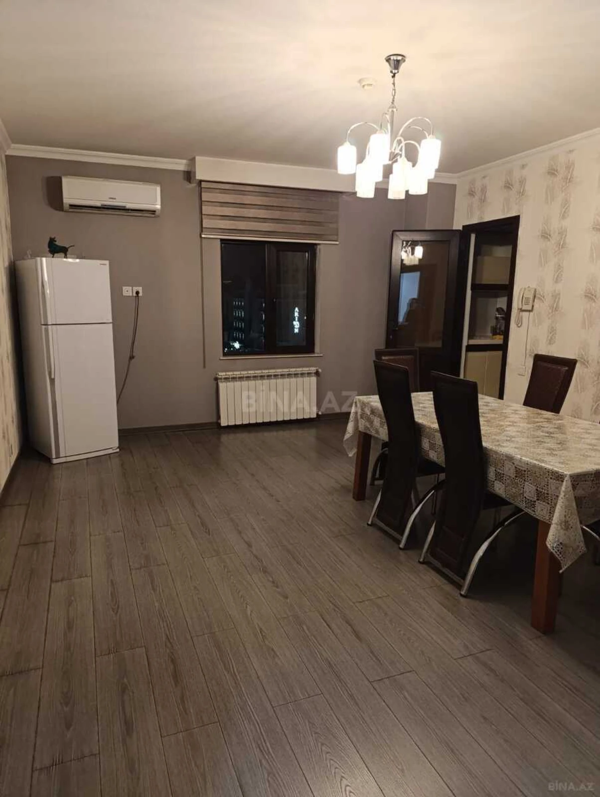 Kirayə verilir 5 otaqlı ofis 350 m²