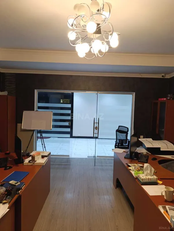 Kirayə verilir 5 otaqlı ofis 350 m²