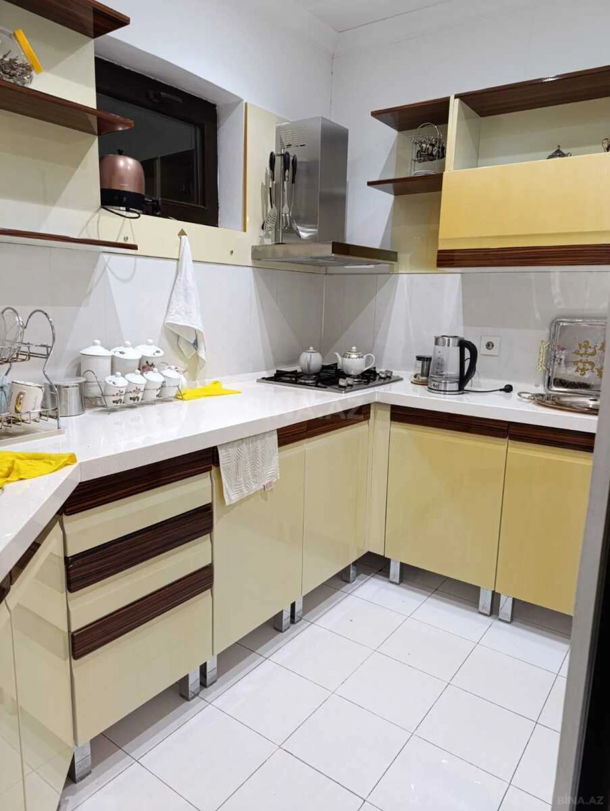 Kirayə verilir 5 otaqlı ofis 350 m²