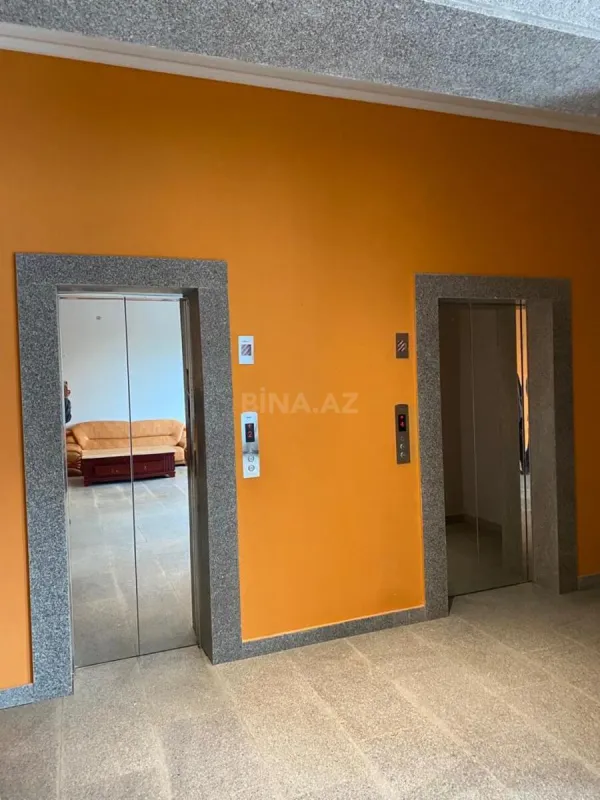 Satılır 3 otaqlı mənzil 118.7 m²