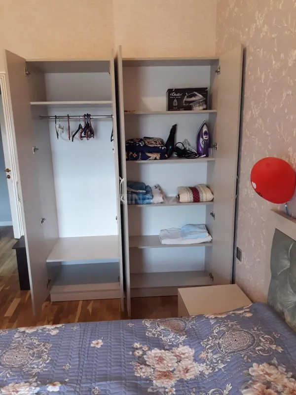 Kirayə verilir 2 otaqlı mənzil 45 m²