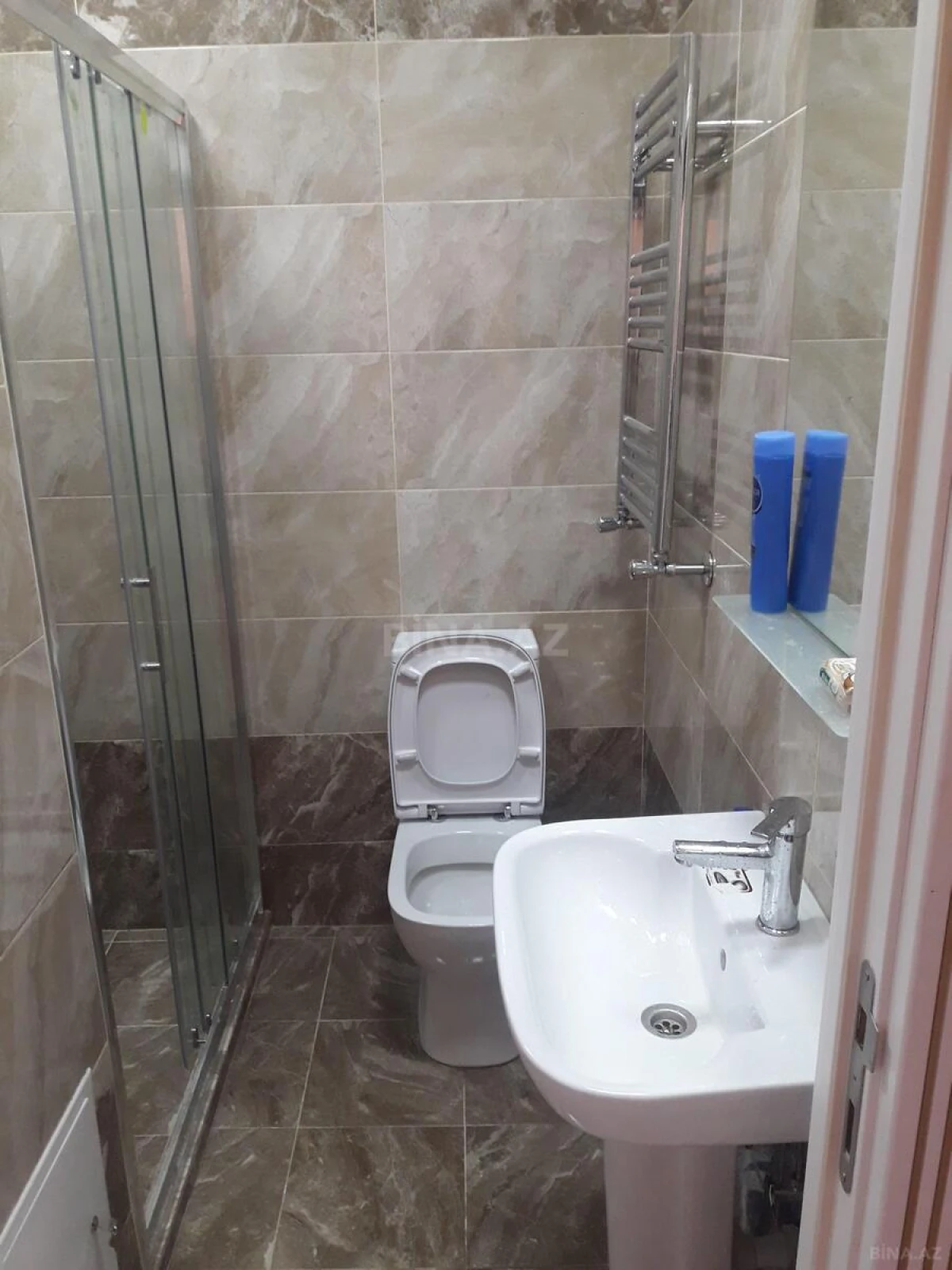 Kirayə verilir 2 otaqlı mənzil 45 m²