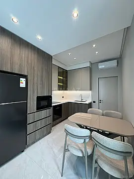 Satılır 3 otaqlı mənzil 100 m²