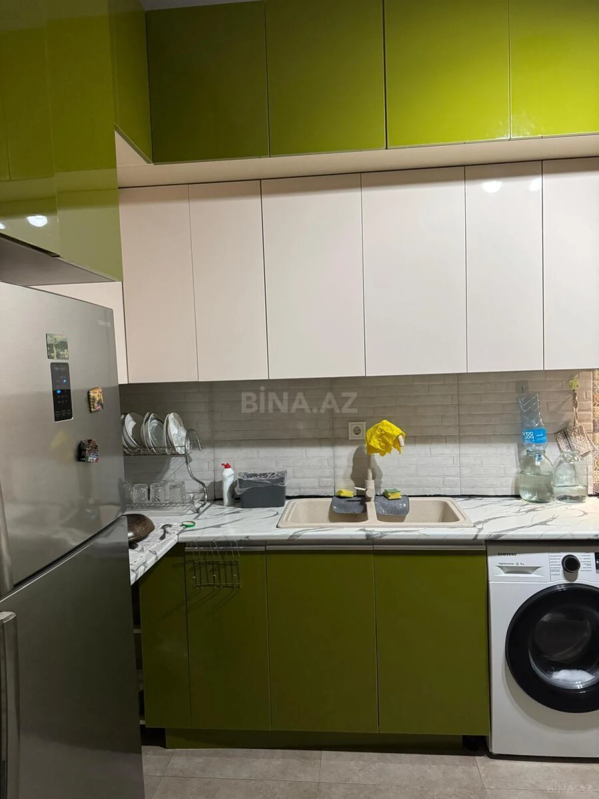 Satılır 7 otaqlı həyət evi 350 m²