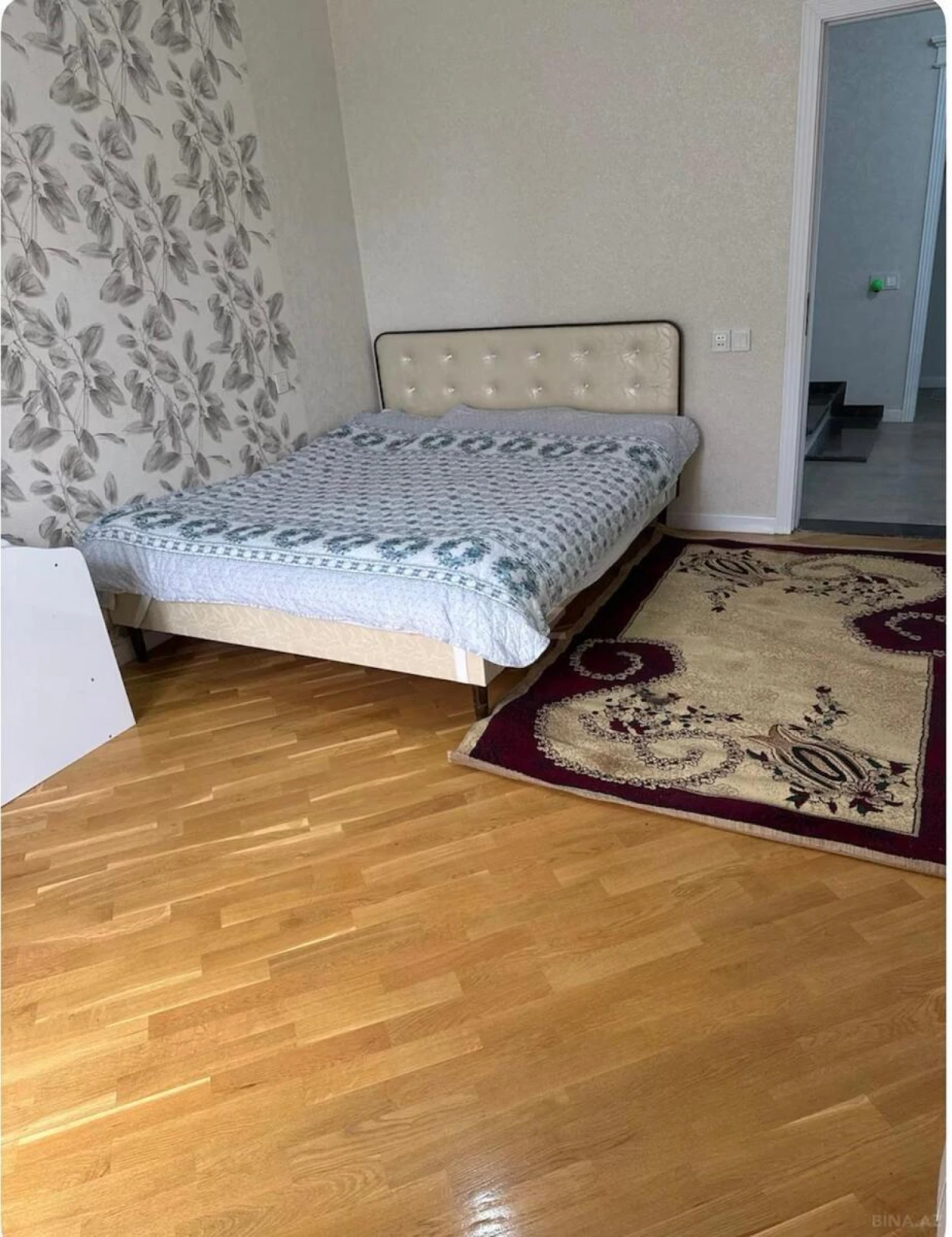 Satılır 7 otaqlı həyət evi 350 m²