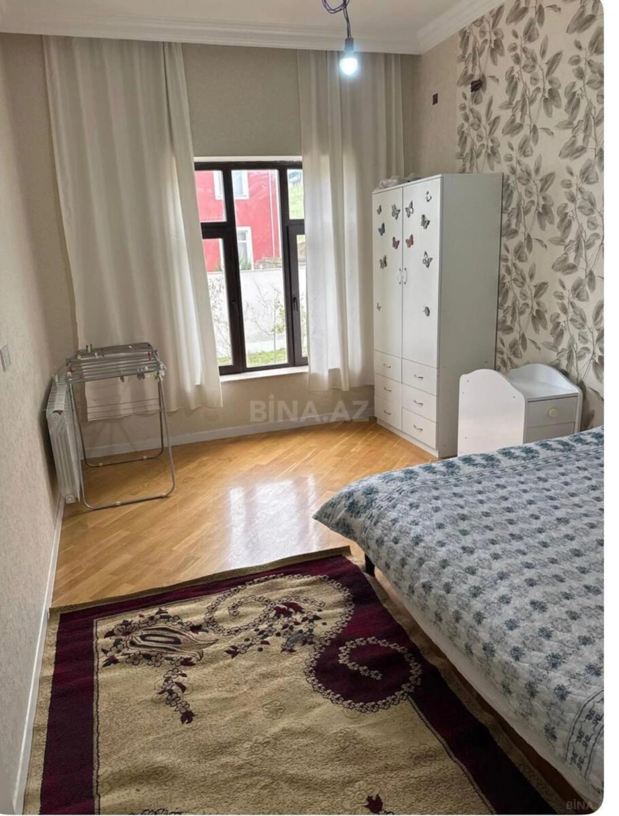 Satılır 7 otaqlı həyət evi 350 m²