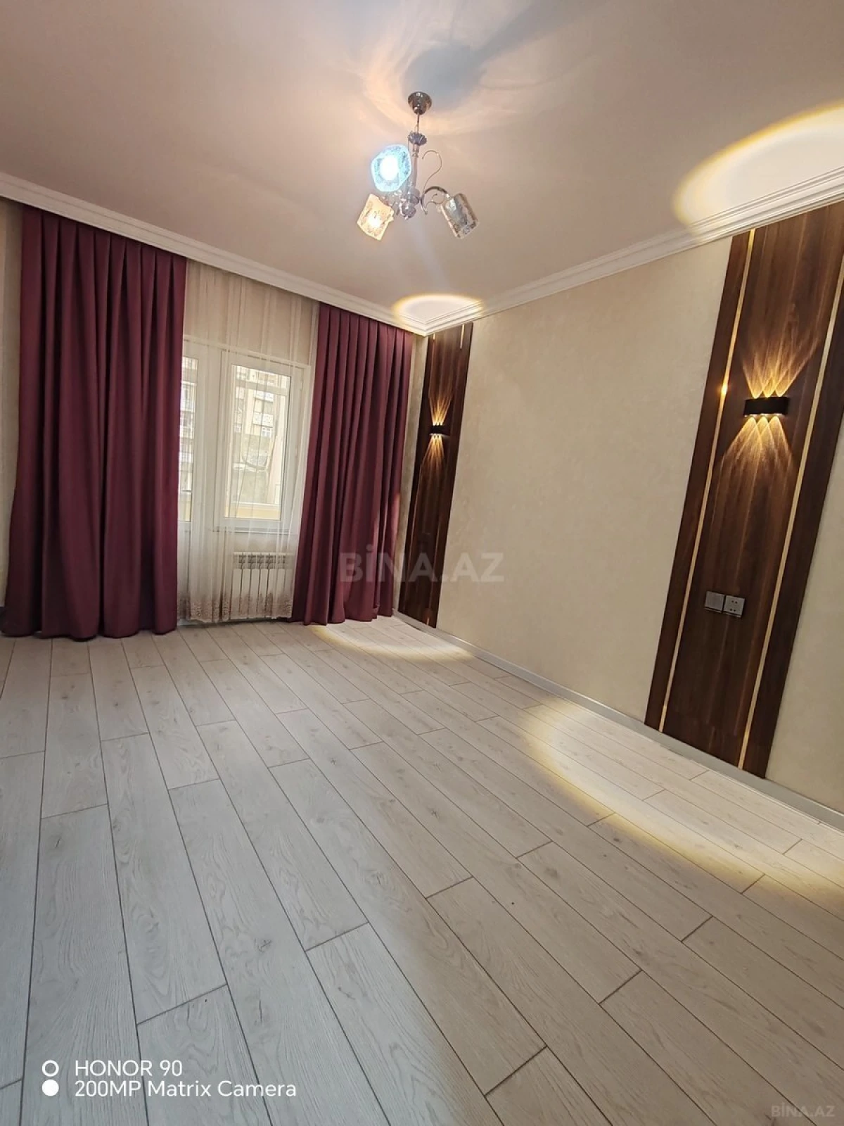 Satılır 2 otaqlı mənzil 52 m²