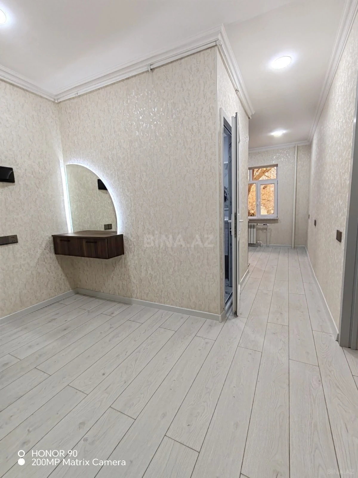 Satılır 2 otaqlı mənzil 52 m²