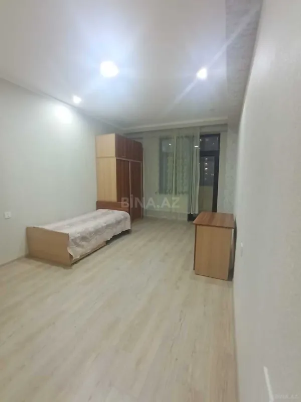 Kirayə verilir 3 otaqlı mənzil 105 m²
