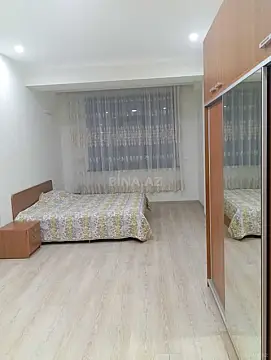 Kirayə verilir 3 otaqlı mənzil 105 m²