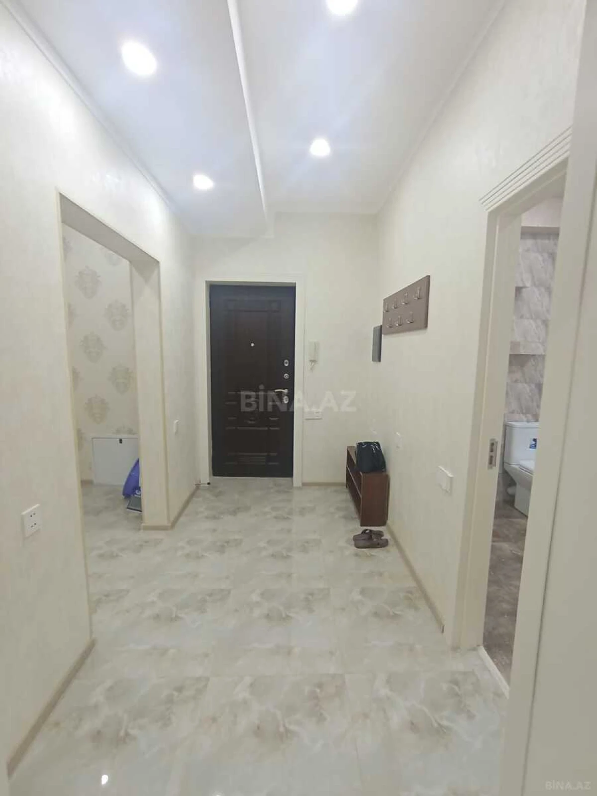 Kirayə verilir 3 otaqlı mənzil 105 m²