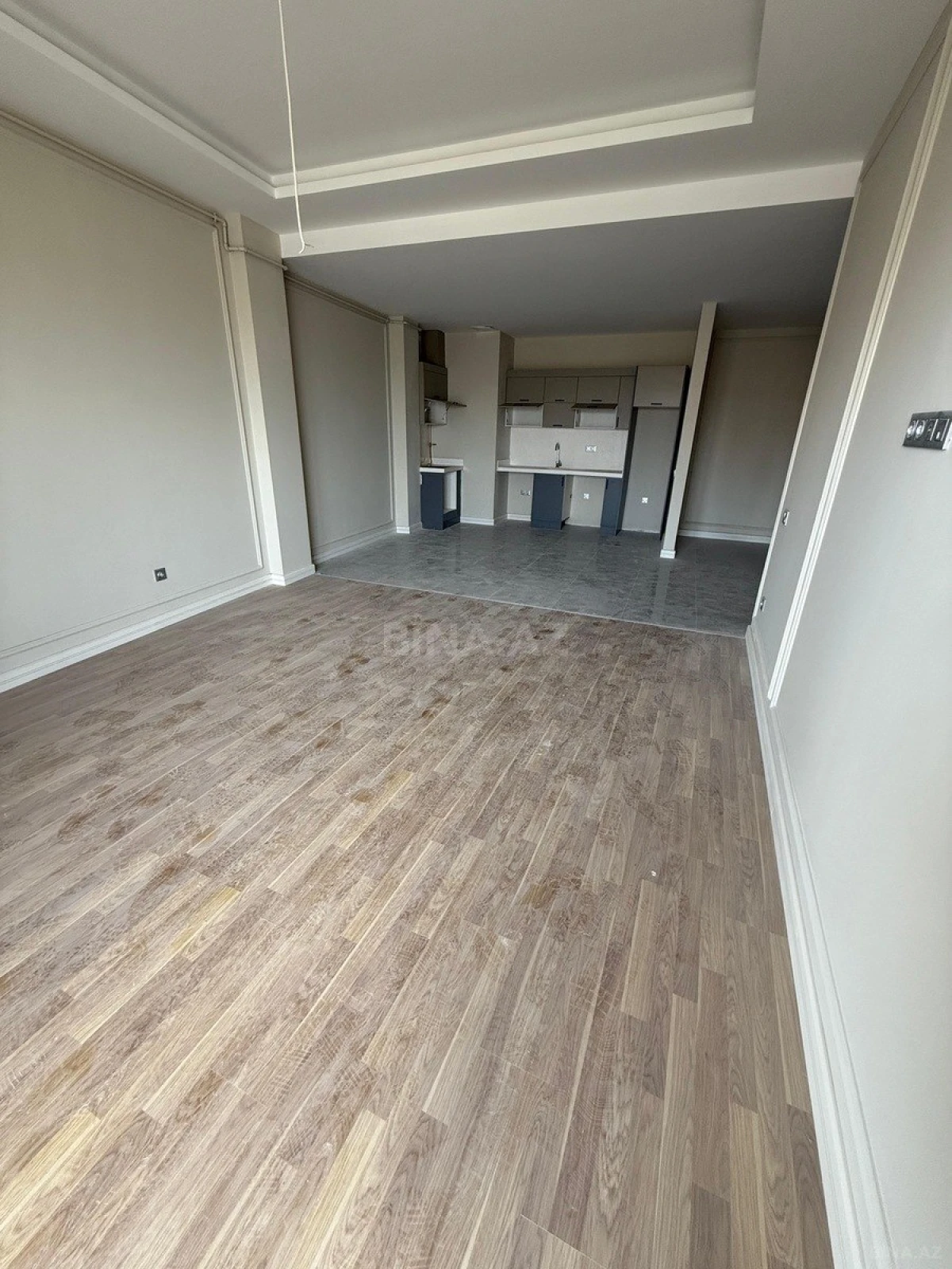 Satılır 2 otaqlı mənzil 89 m²