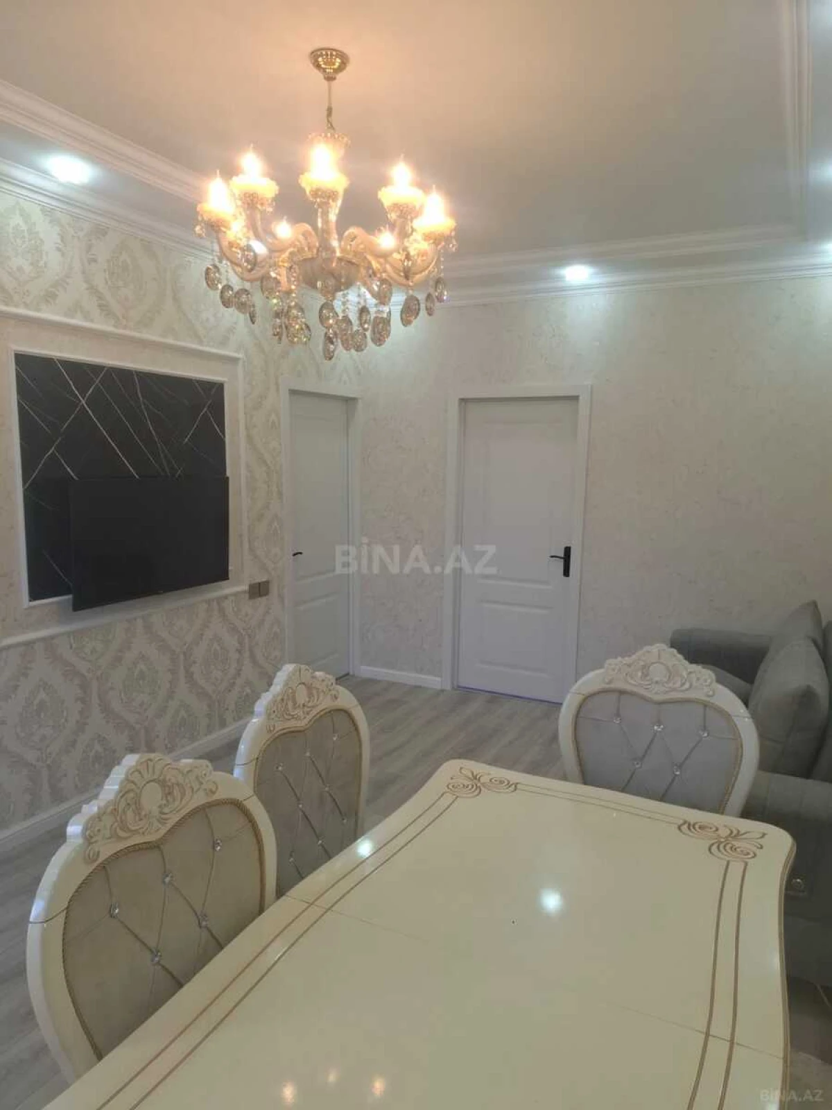 Satılır 2 otaqlı mənzil 53 m²