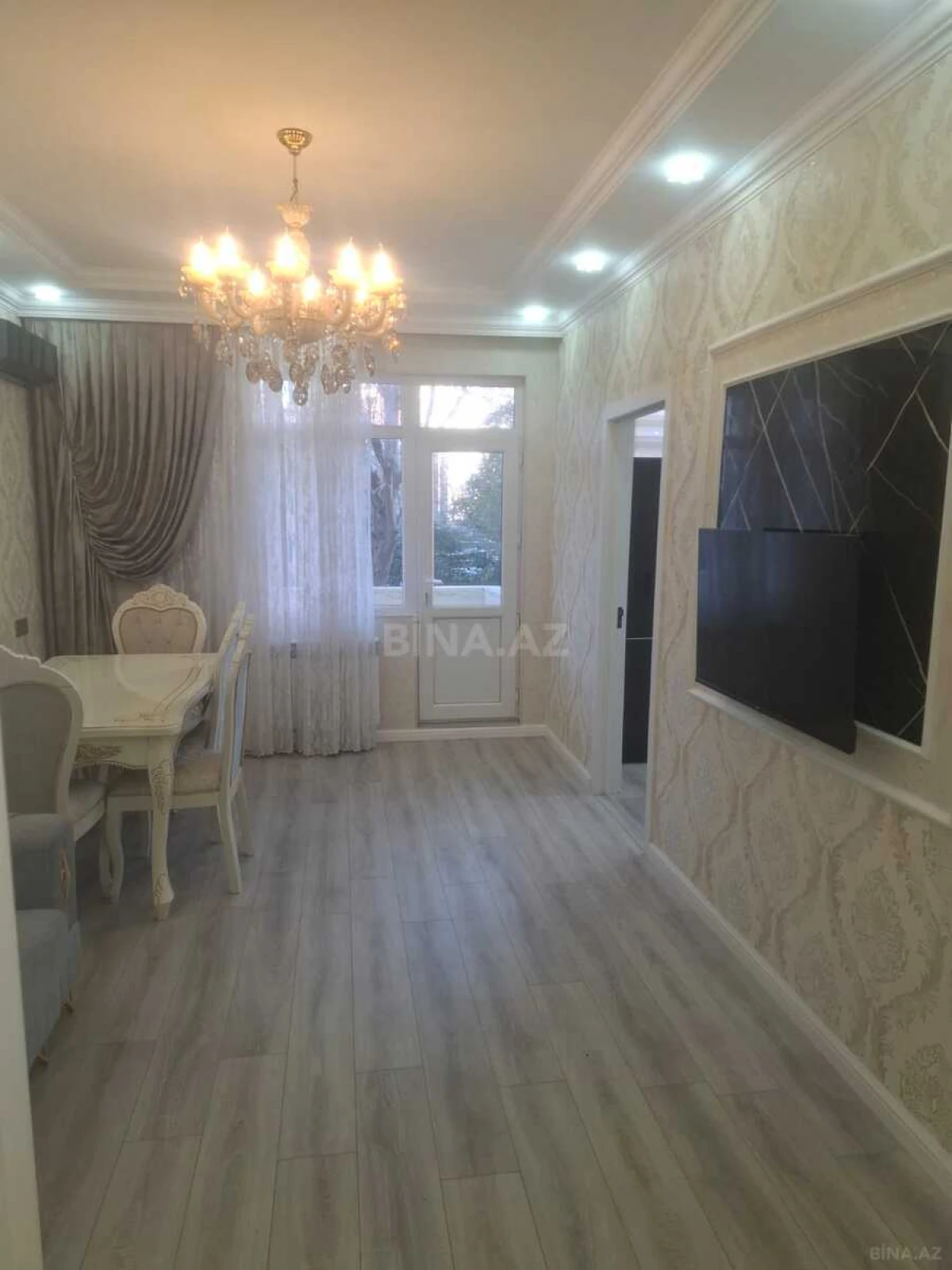 Satılır 2 otaqlı mənzil 53 m²