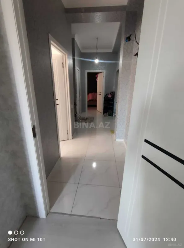 Kirayə verilir 2 otaqlı mənzil 70 m²