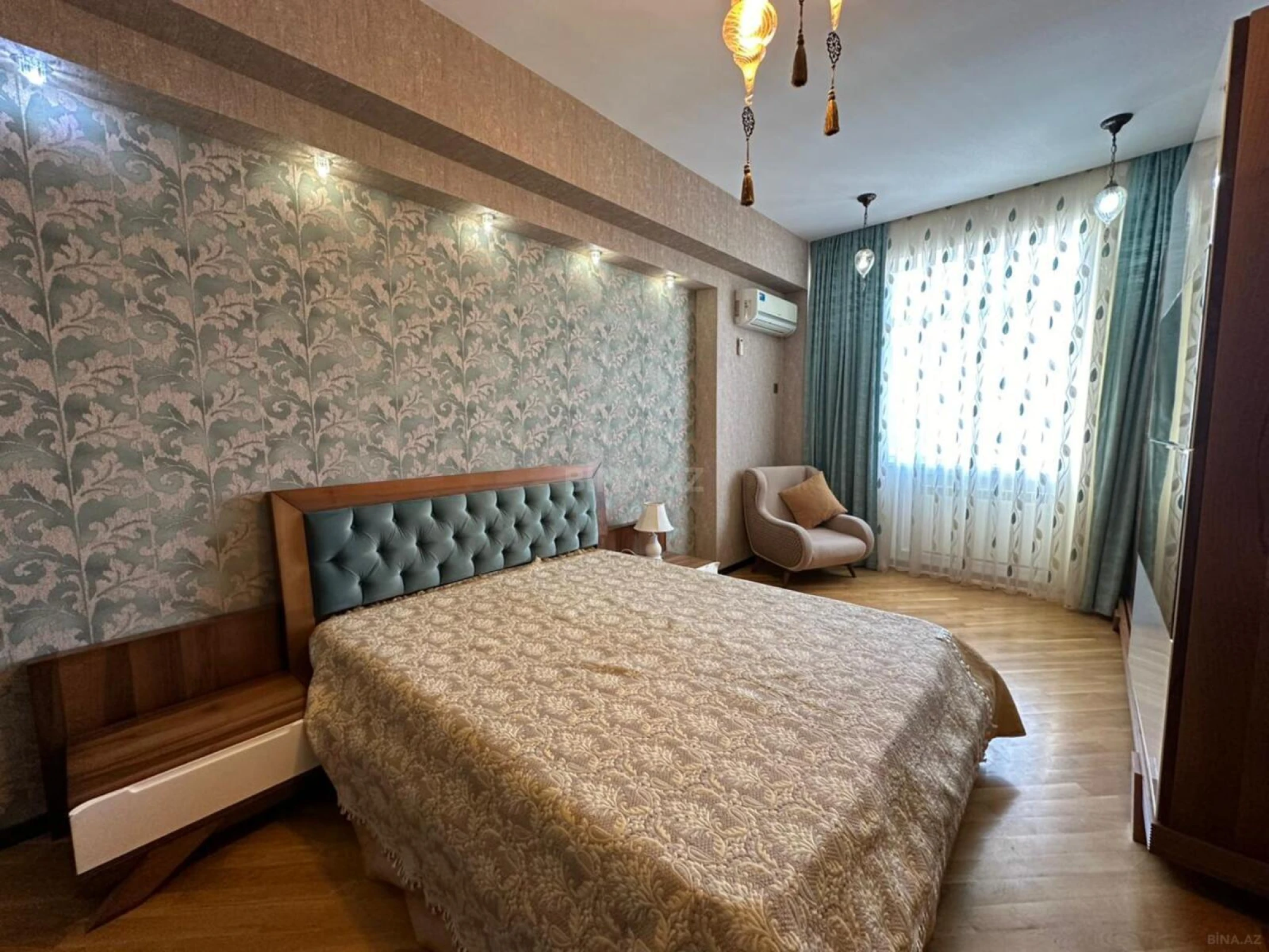 Kirayə verilir 3 otaqlı mənzil 120 m²